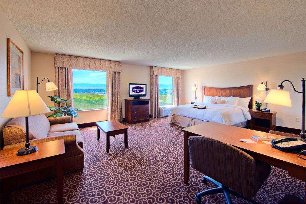 Hampton Inn Sheridan Room photo